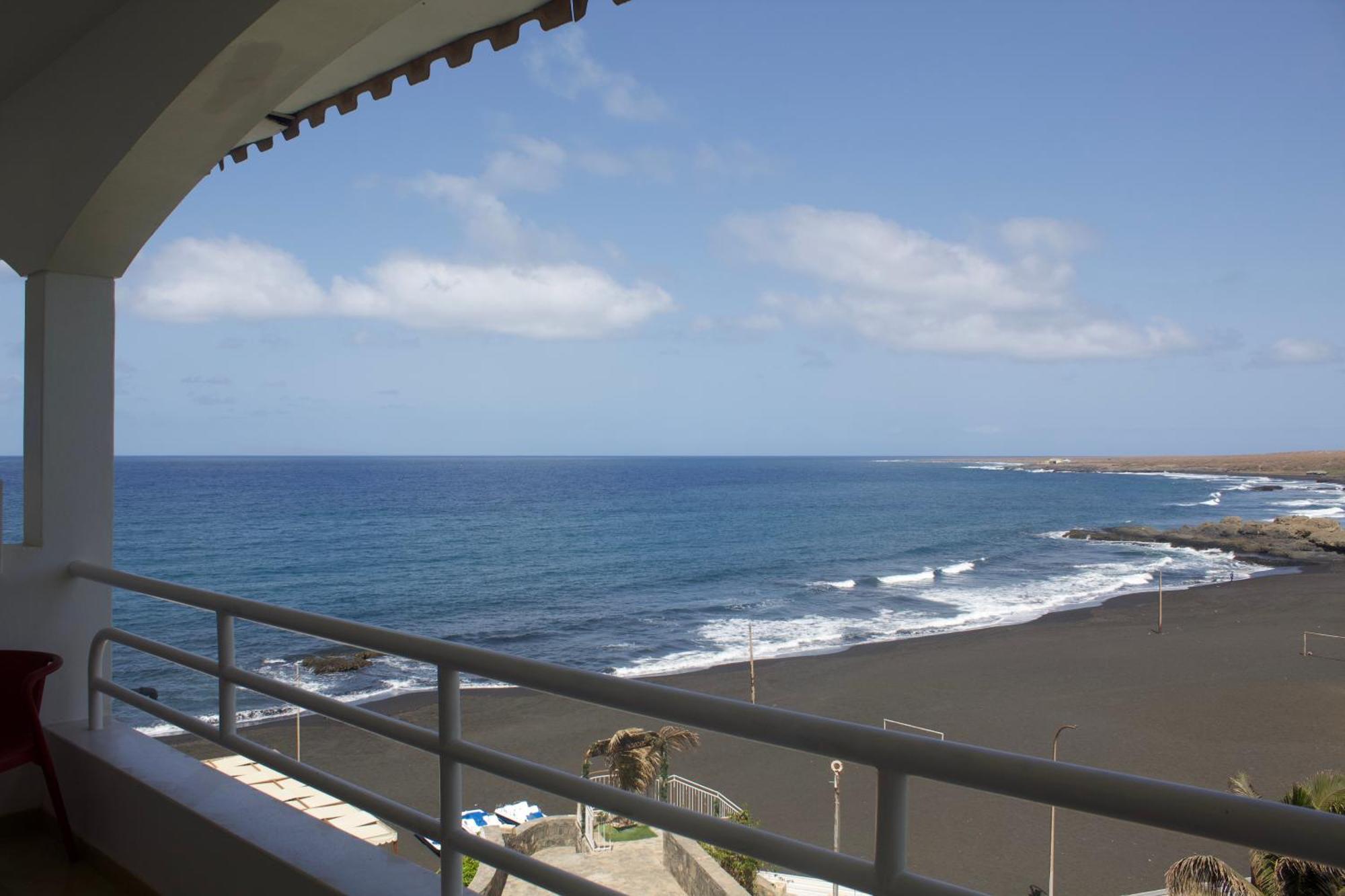 Falucho Paradise Beach Pedra Badejo  外观 照片